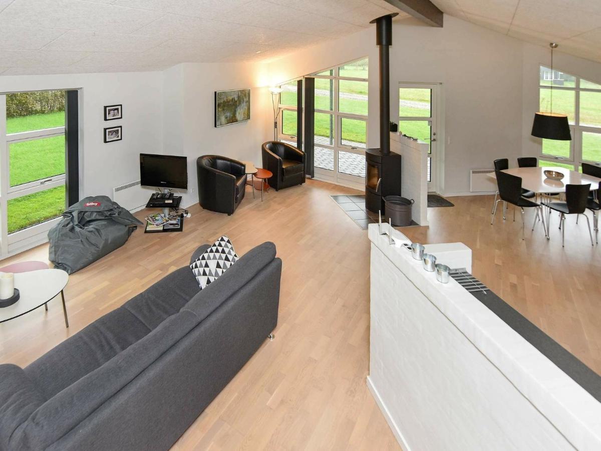 Luxurious Holiday Home In Hovborg With A Scenic View Exterior photo