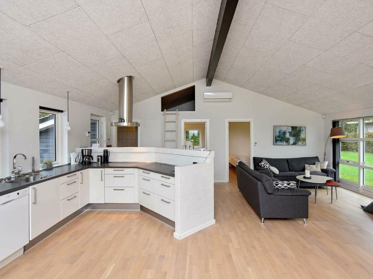 Luxurious Holiday Home In Hovborg With A Scenic View Exterior photo