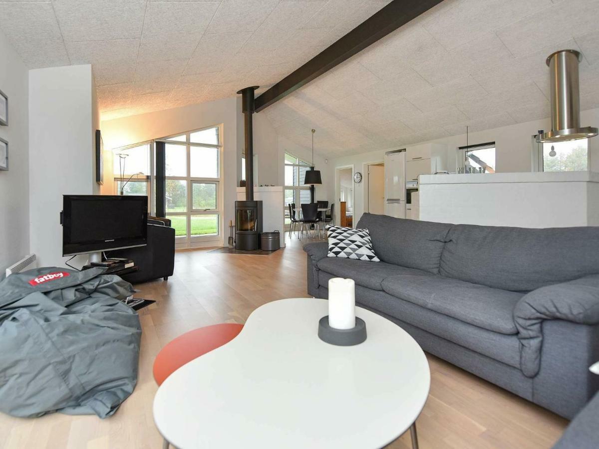 Luxurious Holiday Home In Hovborg With A Scenic View Exterior photo
